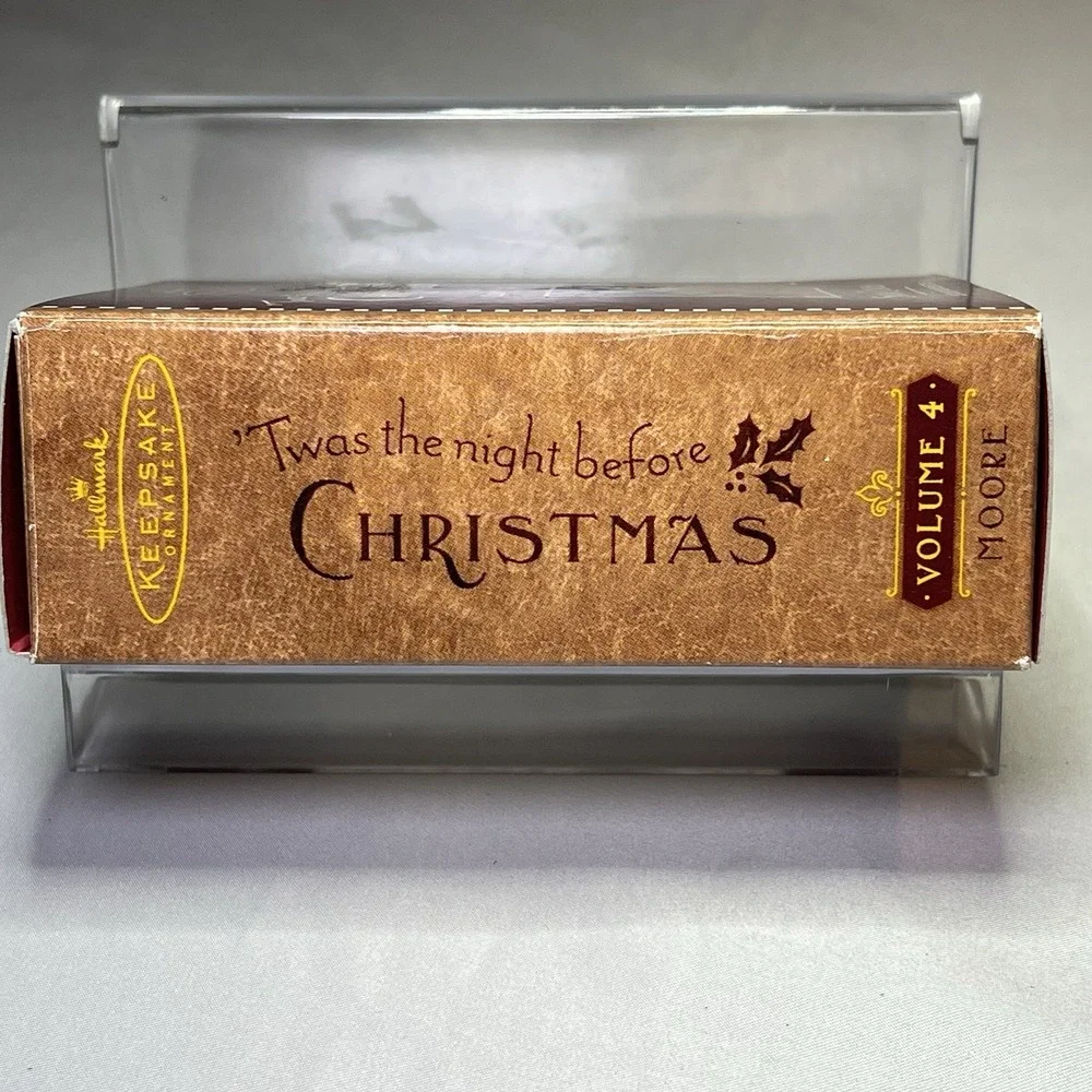 Hallmark 2001 Ornament Twas the Night Before Christmas Vintage‎ Volume 4 Santa